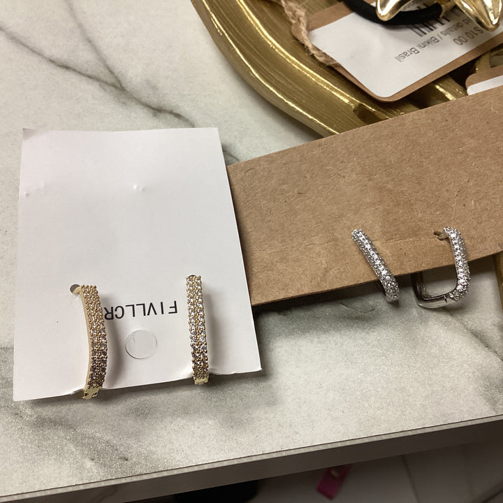 Earrings rectangle hoops