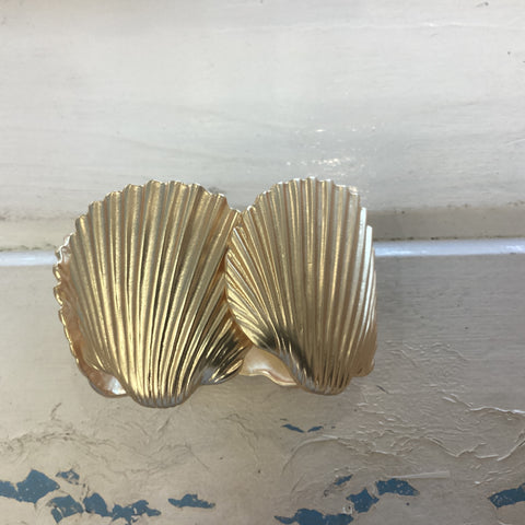 Shell Bracelet