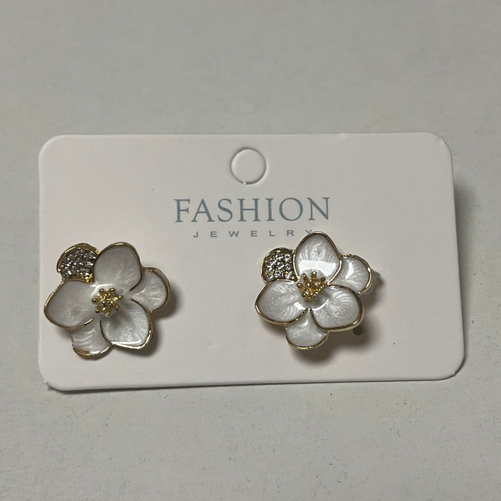 Earrings flower