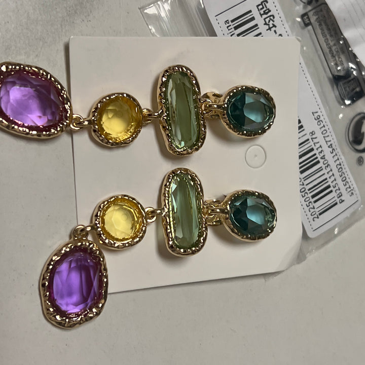 Earrings gems
