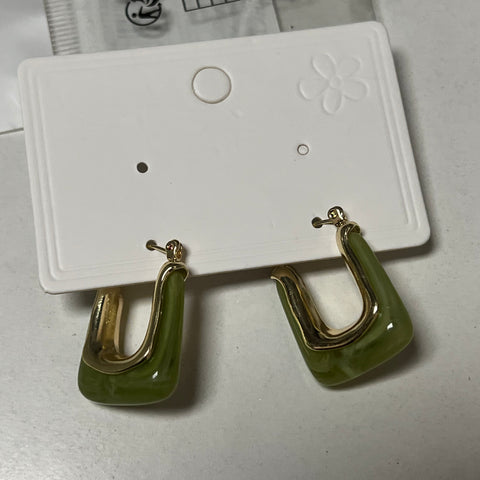 Colored jewel earrings