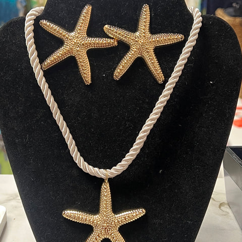 Necklace and earrings set starfish