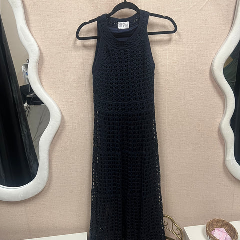 Crochet dress round-neck