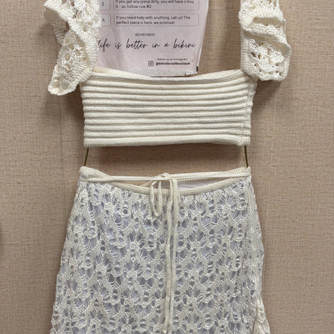 Crochet shoulder cropped and skirt set