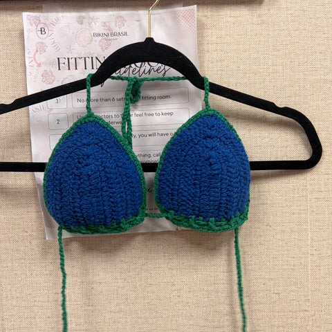Crochet top triangle